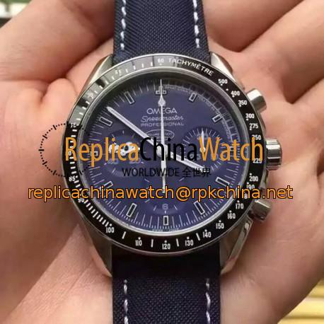 Replica Omega Speedmaster Moonwatch Anniversary Silver Snoopy Stainless Steel Blue Dial Swiss 9300