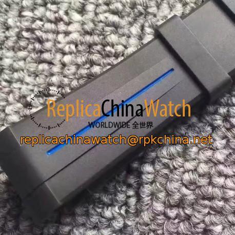 Replica Rolex Black & Blue Rubber B Strap for Submariner