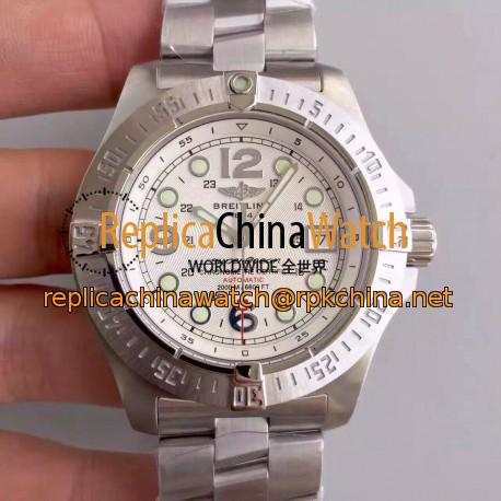 Replica Breitling Superocean Steelfish A1739010-B772-134A N Stainless Steel White Dial Swiss 2836-2